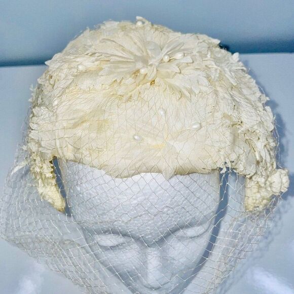 Vintage 50s 60s Crown Ivory Hat Net Floral Pearls Bridal Dance Costume Theatre